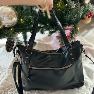 Elegant Black Leather Handbag